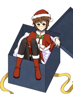 Rating: Safe Score: 0 Tags: 1girl black_legwear blush boots brown_hair green_eyes hat heterochromia image in_box pantyhose red_eyes santa_costume santa_hat short_hair solo souseiseki tail User: admin