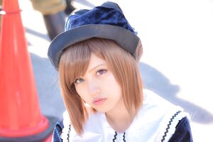 Rating: Safe Score: 0 Tags: 1girl bangs blue_headwear blurry blurry_background blurry_foreground brown_eyes brown_hair chain depth_of_field hat lips looking_at_viewer necklace pearl_necklace photo short_hair solo souseiseki upper_body User: admin