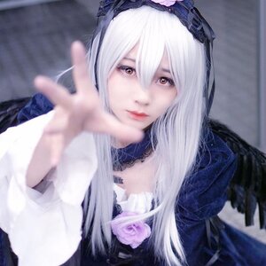 Rating: Safe Score: 0 Tags: 1girl blurry blurry_background blurry_foreground bow brown_eyes closed_mouth depth_of_field dress flower hair_between_eyes lips long_hair long_sleeves looking_at_viewer photo pink_rose purple_flower purple_rose rose solo suigintou upper_body white_hair User: admin