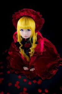 Rating: Safe Score: 0 Tags: 1girl bangs blonde_hair blue_eyes blunt_bangs bonnet dress flower frills lips long_hair long_sleeves looking_at_viewer red_flower red_rose rose shinku solo User: admin