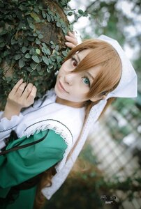 Rating: Safe Score: 0 Tags: 1girl auto_tagged blurry blurry_background brick_wall brown_hair day depth_of_field dress fence green_dress green_eyes hat head_scarf heterochromia lips long_sleeves looking_at_viewer outdoors red_eyes smile solo suiseiseki upper_body User: admin