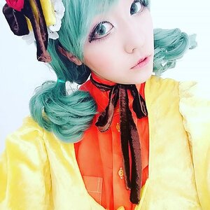 Rating: Safe Score: 0 Tags: 1girl aqua_eyes aqua_hair choker closed_mouth hat hatsune_miku lips solo striped striped_background top_hat vertical_stripes User: admin