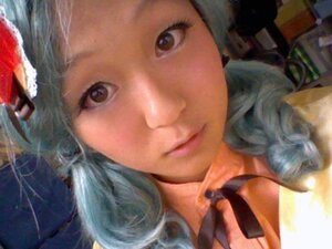 Rating: Safe Score: 0 Tags: 1girl aqua_hair black_ribbon close-up closed_mouth face hat kanaria lips looking_at_viewer portrait ribbon smile solo User: admin