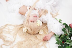 Rating: Safe Score: 0 Tags: 1girl blonde_hair dress flower hair_flower hair_ornament kirakishou lips long_hair lying solo white_dress white_flower white_rose User: admin