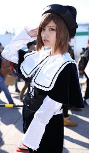 Rating: Safe Score: 0 Tags: 1girl 3d blurry blurry_background brown_eyes brown_hair capelet depth_of_field dress hat lips long_sleeves outdoors photo short_hair solo souseiseki User: admin