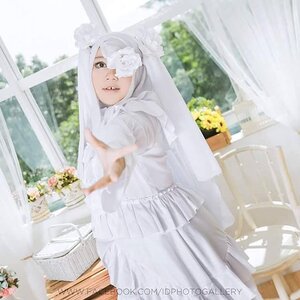Rating: Safe Score: 0 Tags: 1girl blurry dress flower hair_over_one_eye kirakishou lips solo watermark white_hair window User: admin