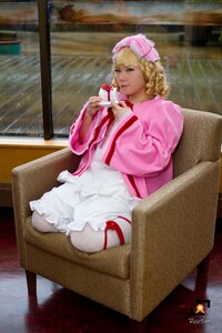 Rating: Safe Score: 0 Tags: 1girl blonde_hair box chair dress frills hat hinaichigo realistic sitting solo User: admin