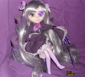 Rating: Safe Score: 0 Tags: 1girl barasuishou boots bow doll dress eyepatch flower long_hair lying solo weapon yellow_eyes User: admin