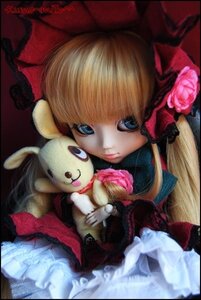 Rating: Safe Score: 0 Tags: 1girl blonde_hair blue_eyes bow doll dress flower lips long_hair looking_at_viewer rose shinku solo stuffed_animal teddy_bear User: admin