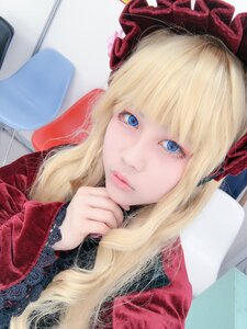 Rating: Safe Score: 0 Tags: 1girl bangs blonde_hair blue_eyes bow closed_mouth eyelashes lace lips long_hair looking_at_viewer shinku solo upper_body User: admin