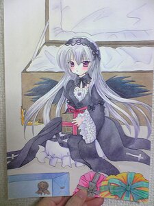 Rating: Safe Score: 0 Tags: 1girl black_wings blush box dress flower frilled_sleeves frills gift gift_box hairband holding_gift image long_hair long_sleeves looking_at_viewer lying marker_(medium) pink_eyes ribbon silver_hair sitting solo suigintou traditional_media watercolor_(medium) wings User: admin