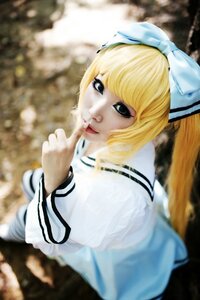 Rating: Safe Score: 0 Tags: 1girl 3d blonde_hair blue_eyes blurry blurry_background blurry_foreground bow depth_of_field finger_to_mouth hair_bow kagamine_rin lips looking_at_viewer photo realistic ribbon sailor_collar shinku solo wings User: admin