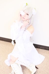 Rating: Safe Score: 0 Tags: 1girl blurry blurry_background depth_of_field dress jewelry kirakishou long_sleeves solo striped vertical-striped_dress vertical_stripes white_hair User: admin