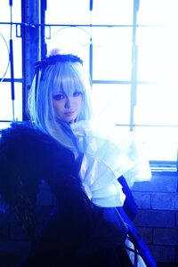 Rating: Safe Score: 0 Tags: 1girl blue_theme indoors long_hair looking_at_viewer smile solo standing suigintou window User: admin