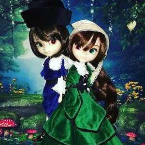 Rating: Safe Score: 0 Tags: 2girls brown_hair doll dress flower green_dress green_eyes hat head_scarf heterochromia insect long_sleeves looking_at_viewer multiple_dolls multiple_girls nature outdoors red_eyes short_hair siblings sisters smile souseiseki suiseiseki tagme tree twins User: admin