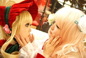 Rating: Safe Score: 0 Tags: 91076 blonde_hair closed_eyes flower hat lips long_hair looking_at_another multiple_cosplay portrait profile realistic rose tagme User: admin