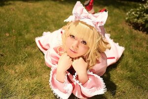 Rating: Safe Score: 0 Tags: 1girl blonde_hair bow dress frills grass hat hat_ribbon hinaichigo lips long_sleeves looking_at_viewer lying mob_cap realistic ribbon smile solo wide_sleeves yakumo_yukari User: admin