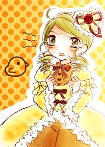 Rating: Safe Score: 0 Tags: 1girl blonde_hair blush dress drill_hair hair_ornament halftone halftone_background image kanaria polka_dot polka_dot_background polka_dot_dress puffy_sleeves ribbon solo tears tomoe_mami twin_drills twintails yellow_background yellow_eyes yellow_theme User: admin