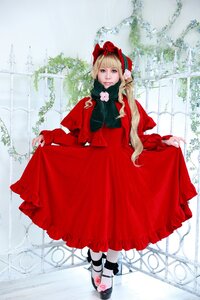 Rating: Safe Score: 0 Tags: 1girl blonde_hair blue_eyes bonnet bow curtsey dress flower long_hair looking_at_viewer rose shinku skirt_hold solo white_legwear User: admin