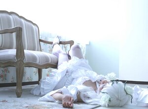 Rating: Safe Score: 0 Tags: 1girl auto_tagged closed_eyes dress flower hair_flower hair_ornament kirakishou long_hair rose sitting solo white_dress white_flower white_hair white_rose User: admin