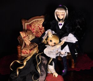 Rating: Safe Score: 0 Tags: 2girls blonde_hair doll dress frills long_hair long_sleeves multiple_dolls multiple_girls short_hair sitting tagme twintails wings User: admin