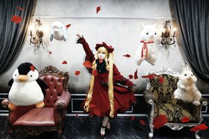 Rating: Safe Score: 0 Tags: 1girl bird blonde_hair bow curtains dress long_hair petals shinku solo User: admin