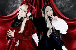 Rating: Safe Score: 0 Tags: 2girls blonde_hair blue_eyes bonnet dress dual_persona flower holding_hands long_hair long_sleeves looking_at_viewer multiple_cosplay multiple_girls pale_skin red_dress rose shinku siblings sisters tagme twins very_long_hair User: admin