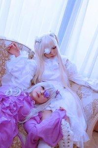 Rating: Safe Score: 0 Tags: 2girls bangs blindfold dress flower hair_ornament long_hair multiple_cosplay multiple_girls tagme white_dress white_hair User: admin