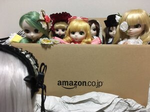 Rating: Safe Score: 0 Tags: 6+girls blonde_hair blue_eyes doll dress flower hair_ornament hat hina_ichigo kanaria long_hair multiple_dolls multiple_girls pink_bow rose shinku tagme twintails white_flower white_rose User: admin