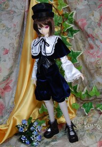 Rating: Safe Score: 0 Tags: 1girl black_footwear brown_hair capelet doll flower full_body hat heterochromia long_sleeves looking_at_viewer pantyhose red_eyes shoes short_hair solo souseiseki standing User: admin