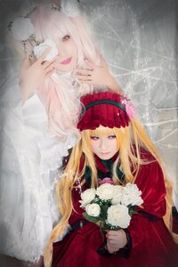 Rating: Safe Score: 0 Tags: 2girls blonde_hair blue_eyes bouquet flower hair_ornament holding lips long_hair multiple_cosplay multiple_girls realistic rose tagme white_flower white_rose User: admin