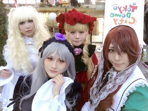 Rating: Safe Score: 0 Tags: 4girls blonde_hair blue_eyes brown_hair flower green_eyes hat lips long_hair long_sleeves looking_at_viewer multiple_cosplay multiple_girls realistic red_eyes rose shinku smile souseiseki suigintou suiseiseki tagme User: admin
