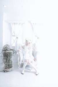 Rating: Safe Score: 0 Tags: 1girl birdcage boots cage cross-laced_footwear dress kirakishou long_hair solo standing white_dress white_footwear white_theme User: admin