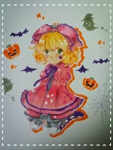 Rating: Safe Score: 0 Tags: 1girl bat blonde_hair bow dress green_eyes hair_bow halloween hina_ichigo hinaichigo image jack-o'-lantern pumpkin short_hair smile solo traditional_media User: admin