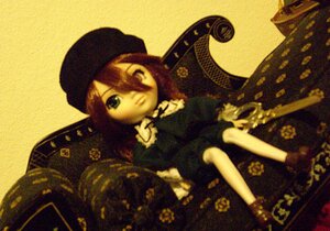 Rating: Safe Score: 0 Tags: 1boy androgynous doll expressionless hat looking_at_viewer solo souseiseki yellow_background yellow_theme User: admin