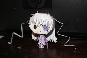 Rating: Safe Score: 0 Tags: 1girl barasuishou chibi doll flower purple_dress solo standing User: admin