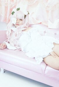 Rating: Safe Score: 0 Tags: 1girl bangs blurry blurry_foreground depth_of_field dress kirakishou lips long_hair lying solo sweater white_hair User: admin