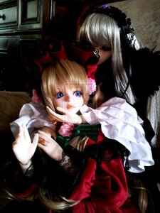 Rating: Safe Score: 0 Tags: 2girls auto_tagged blonde_hair blue_eyes doll dress flower long_hair multiple_dolls multiple_girls rose shinku silver_hair suigintou tagme User: admin