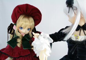 Rating: Safe Score: 0 Tags: 2girls blonde_hair blue_eyes bonnet doll dress flower frills long_hair long_sleeves multiple_dolls multiple_girls rose shinku suigintou tagme User: admin