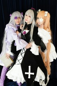 Rating: Safe Score: 0 Tags: 3girls blindfold blonde_hair dress eyepatch flower frills hair_flower hair_ornament lips long_hair looking_at_viewer multiple_cosplay multiple_girls rose tagme twins very_long_hair User: admin