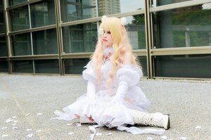 Rating: Safe Score: 0 Tags: 1girl 3d blonde_hair breasts dress kirakishou lips long_hair sitting solo white_dress window User: admin