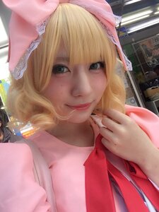 Rating: Safe Score: 0 Tags: 1girl bangs blonde_hair hinaichigo lips looking_at_viewer portrait realistic ribbon smile solo upper_body User: admin