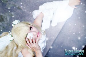Rating: Safe Score: 0 Tags: 1girl artist_name blonde_hair blurry blurry_background dated depth_of_field green_eyes hair_ornament kirakishou lips long_hair looking_at_viewer snow snowing solo watermark web_address User: admin