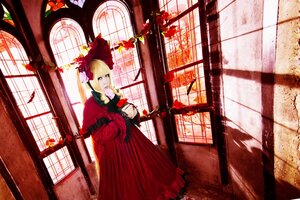 Rating: Safe Score: 0 Tags: 1girl blonde_hair blue_eyes checkered checkered_floor dress flower indoors red_dress shinku solo window User: admin