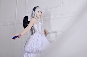 Rating: Safe Score: 0 Tags: 1girl bare_shoulders dress feathered_wings feathers flower hairband long_hair ribbon silver_hair solo suigintou very_long_hair white_dress wings User: admin