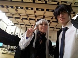 Rating: Safe Score: 0 Tags: 1boy 1girl black_neckwear building collared_shirt formal long_hair long_sleeves multiple_boys necktie shirt solo suigintou white_hair white_shirt User: admin