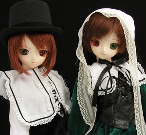 Rating: Safe Score: 0 Tags: 2girls brown_hair doll dress green_dress green_eyes hat head_scarf heterochromia long_sleeves looking_at_viewer multiple_dolls multiple_girls red_eyes short_hair siblings simple_background sisters smile souseiseki suiseiseki symmetry tagme twins upper_body User: admin