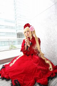 Rating: Safe Score: 0 Tags: 1girl blonde_hair blue_eyes bow curtains dress flower long_hair red_dress rose shinku sitting solo very_long_hair User: admin