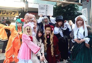 Rating: Safe Score: 0 Tags: 6+girls 91076 blonde_hair brown_hair closed_eyes dress flower hair_flower hair_ornament hat holding_hands long_hair long_sleeves looking_at_viewer multiple_boys multiple_cosplay multiple_girls tagme User: admin