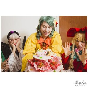 Rating: Safe Score: 0 Tags: 3girls blonde_hair bonnet bow cake flower food hat long_hair looking_at_viewer multiple_cosplay multiple_girls realistic rose signature silver_hair tagme User: admin